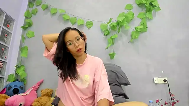 loveley jenny online show from July 2, 2026, 4:07 am