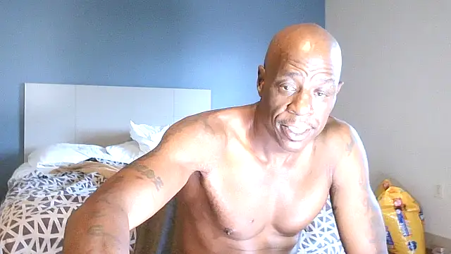Snapshot of bobbiebone1@xh chatting on May 18, 2026, 7:52 pm bobbiebone1xh online show from May 18, 2026, 7:52 pm