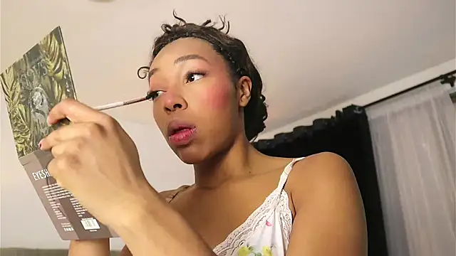 Valeriestyle online show from February 18, 2025, 3:53 am