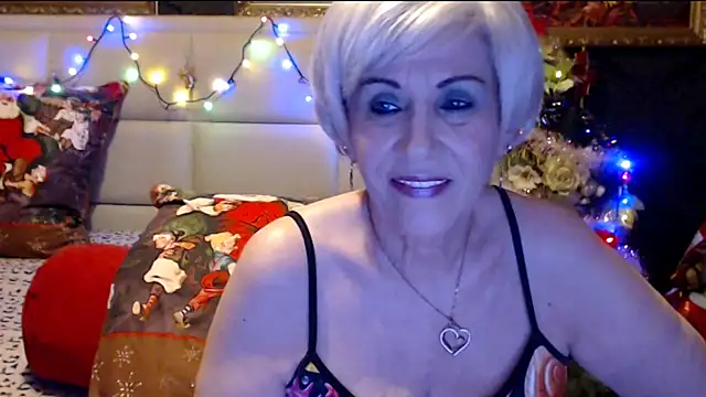 HappyWomanOn online show from December 29, 2024, 7:43 pm