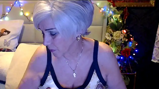HappyWomanOn online show from January 18, 2025, 10:28 am