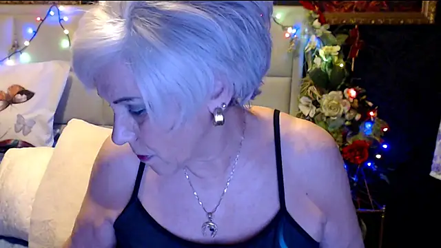 HappyWomanOn online show from January 19, 2025, 7:37 pm
