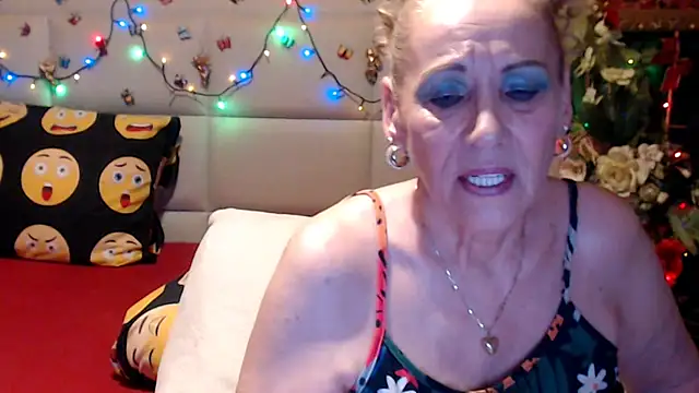 HappyWomanOn online show from July 16, 2026, 9:26 am
