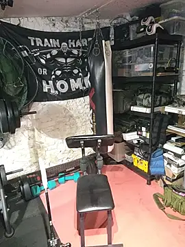 Snapshot of rob2810 chatting on February 20, 2026, 9:15 pm rob2810 online show from February 20, 2026, 9:15 pm