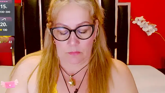 Nayla Garner online show from February 2, 2025, 7:35 pm