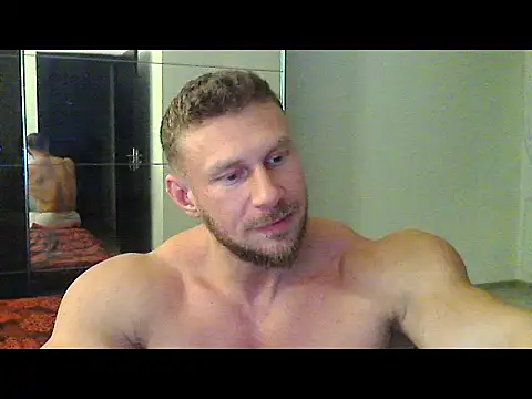 muscularkevin online show from December 12, 2024, 2:11 pm