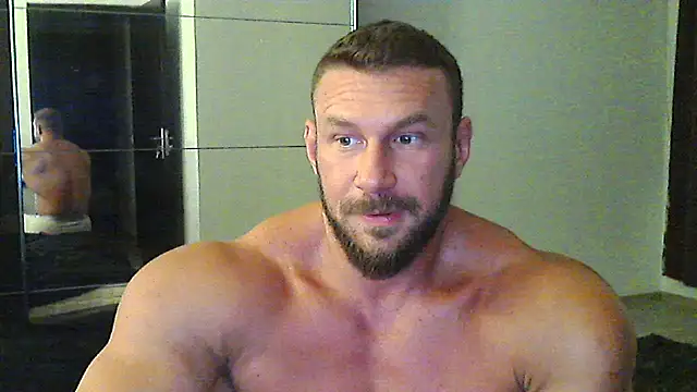 muscularkevin online show from September 10, 2025, 6:19 pm