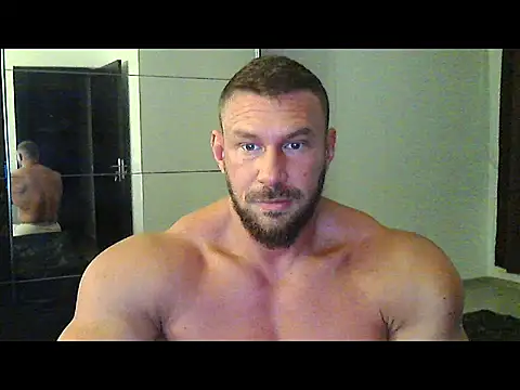 muscularkevin online show from September 20, 2025, 3:40 am