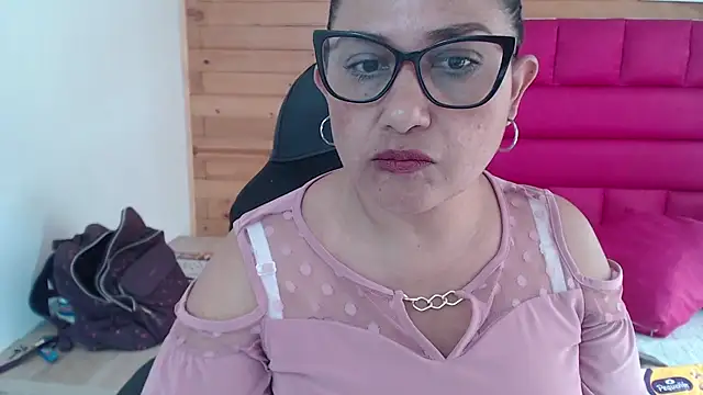 Katha Marck online show from January 13, 2025, 7:10 pm