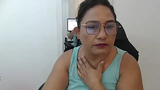 Katha Marck online show from February 14, 2026, 5:53 pm