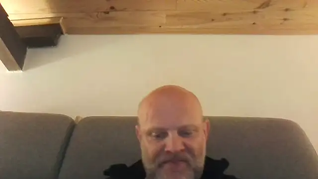 Snapshot of davigochi77bcn chatting on April 12, 2026, 7:52 pm davigochi77bcn online show from April 12, 2026, 7:52 pm