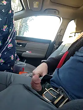 Hotredheadandtoungelasher online show from January 10, 2025, 1:09 pm