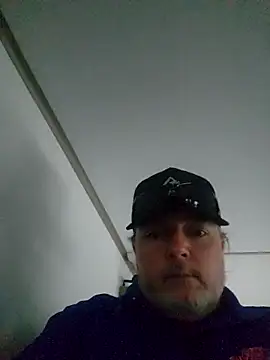 Hotredheadandtoungelasher online show from October 27, 2025, 7:51 pm