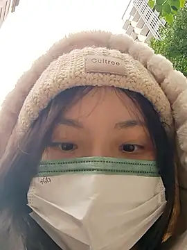 Snapshot of TBgril chatting on February 18, 2026, 6:31 am TBgril online show from February 18, 2026, 6:31 am