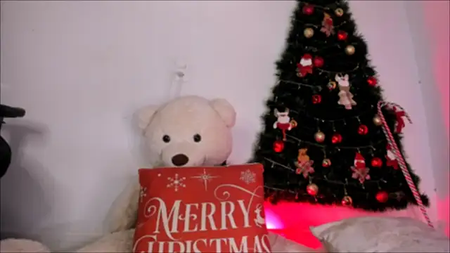 Irisweet  online show from January 2, 2025, 12:13 am