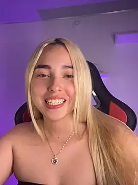 Irisweet  online show from January 21, 2025, 11:34 pm