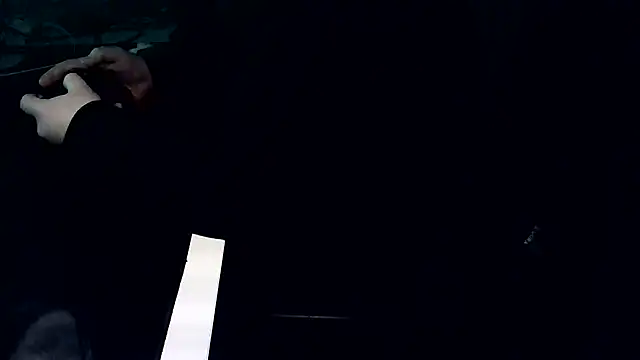 Luishorny19 online show from January 15, 2025, 9:09 pm