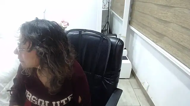 jesy hot online show from October 9, 2025, 12:08 am