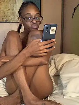 Jasmine FullsShine online show from January 13, 2026, 9:53 pm