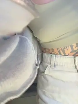 Bastet online show from April 20, 2026, 5:48 pm