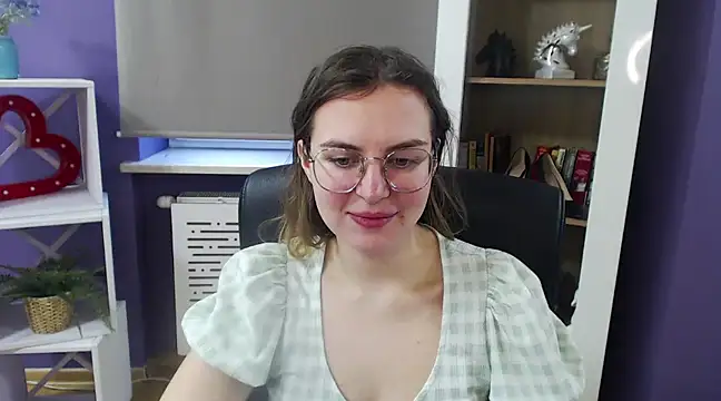 Zoey Erotic online show from February 10, 2025, 9:14 am