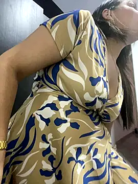 Kataliina online show from September 22, 2025, 8:44 pm