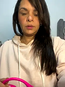 Kataliina online show from October 8, 2025, 4:10 am