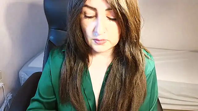 Snapshot of naughty_sarahh chatting on July 9, 2026, 6:01 pm naughty sarahh online show from July 9, 2026, 6:01 pm