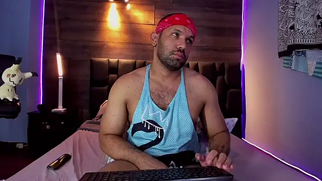 anthonylatynxd online show from February 18, 2025, 11:41 pm