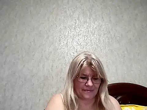 Diana 49 online show from February 1, 2025, 10:37 am
