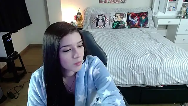 Snapshot of kittykat18x chatting on July 19, 2026, 12:58 am kittykat18x online show from July 19, 2026, 12:58 am