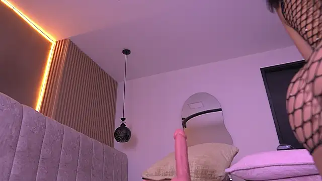 Snapshot of violeta_aroca chatting on July 14, 2026, 3:11 am violeta aroca online show from July 14, 2026, 3:11 am