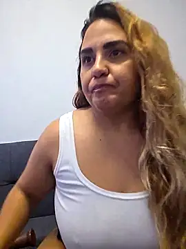 sweetcheekzx online show from April 21, 2026, 3:02 am