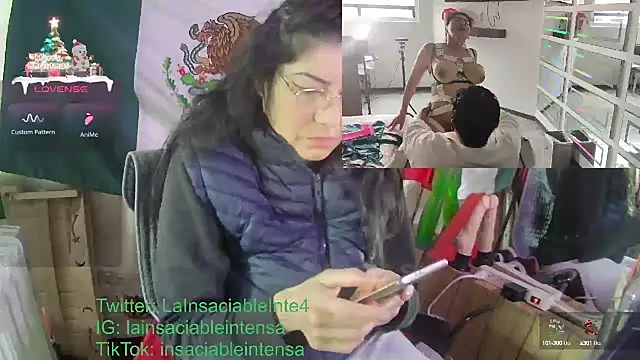 Snapshot of LaInsaciableIntensa chatting on January 24, 2025, 1:47 pm LaInsaciableIntensa online show from January 24, 2025, 1:47 pm