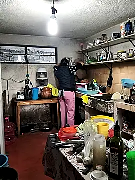 LaInsaciableIntensa online show from December 20, 2025, 10:06 pm