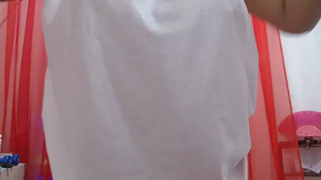 heyline milf online show from March 9, 2026, 4:11 pm