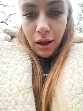 Keli Jessi online show from December 27, 2024, 1:18 pm