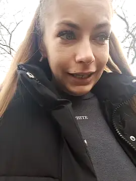 Keli Jessi online show from March 6, 2025, 1:35 pm