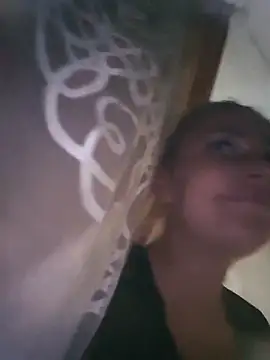 Keli Jessi online show from September 30, 2025, 5:07 pm