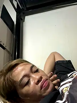 Snapshot of pinay4uwithagoodheart chatting on December 18, 2025, 8:42 am pinay4uwithagoodheart online show from December 18, 2025, 8:42 am