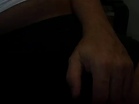 Snapshot of knightlone chatting on August 4, 2026, 3:14 pm knightlone online show from August 4, 2026, 3:14 pm