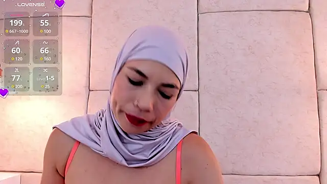 Snapshot of aisha_vs chatting on February 8, 2025, 3:10 pm aisha vs online show from February 8, 2025, 3:10 pm