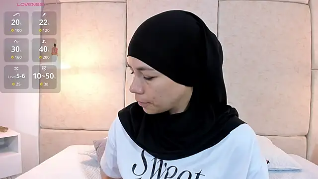 aisha vs online show from March 17, 2026, 12:30 pm