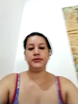 Snapshot of keilymadam chatting on February 11, 2026, 12:43 pm keilymadam online show from February 11, 2026, 12:43 pm