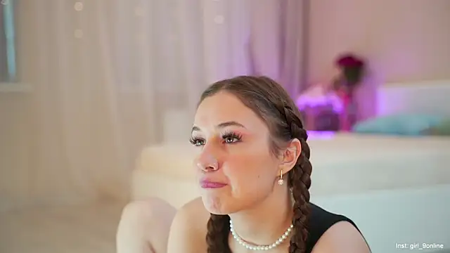 RosyEmily online show from February 17, 2025, 11:44 am