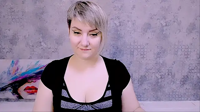 Djullia online show from September 27, 2025, 5:01 am