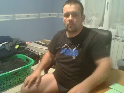 Snapshot of manubm03 chatting on January 13, 2026, 5:02 am manubm03 online show from January 13, 2026, 5:02 am