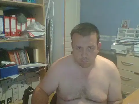 manubm03 online show from May 10, 2026, 7:35 am