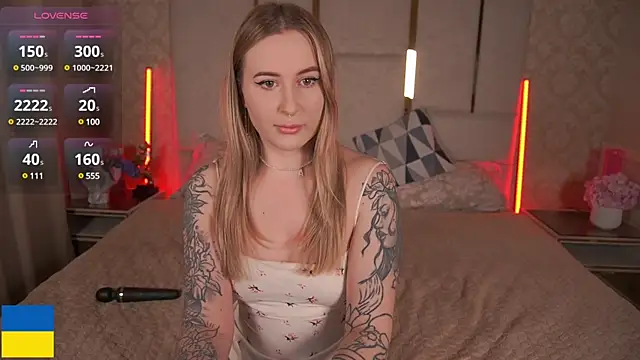 Snapshot of ArolinaNight chatting on March 8, 2025, 9:08 pm ArolinaNight online show from March 8, 2025, 9:08 pm