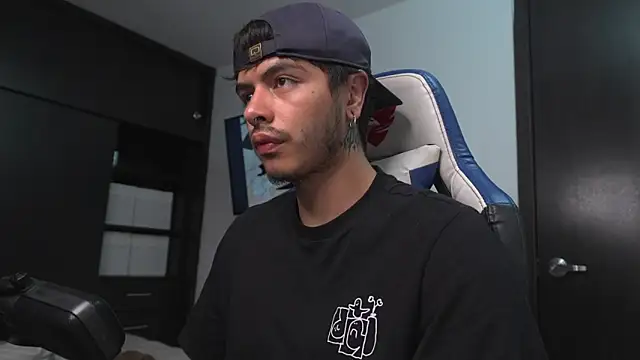  morghan  online show from April 8, 2026, 4:12 am